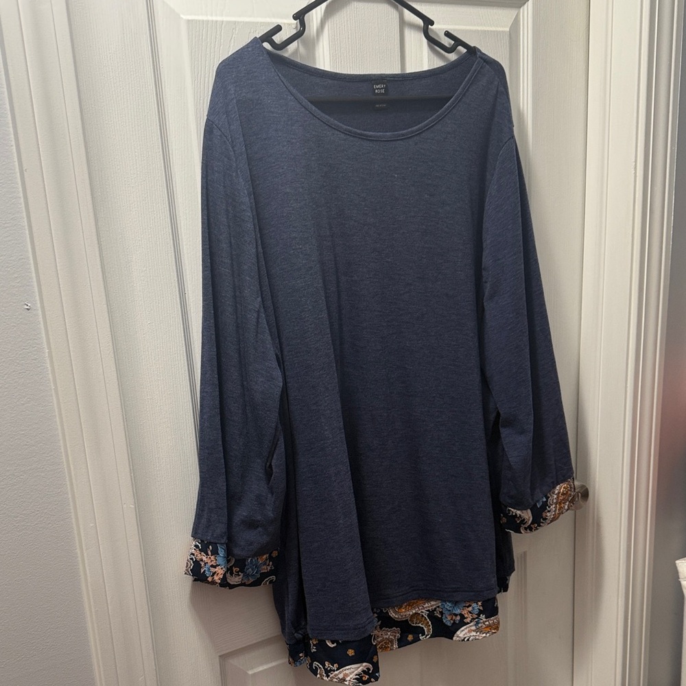 Elegant Navy Women's Tunic with Floral Accents